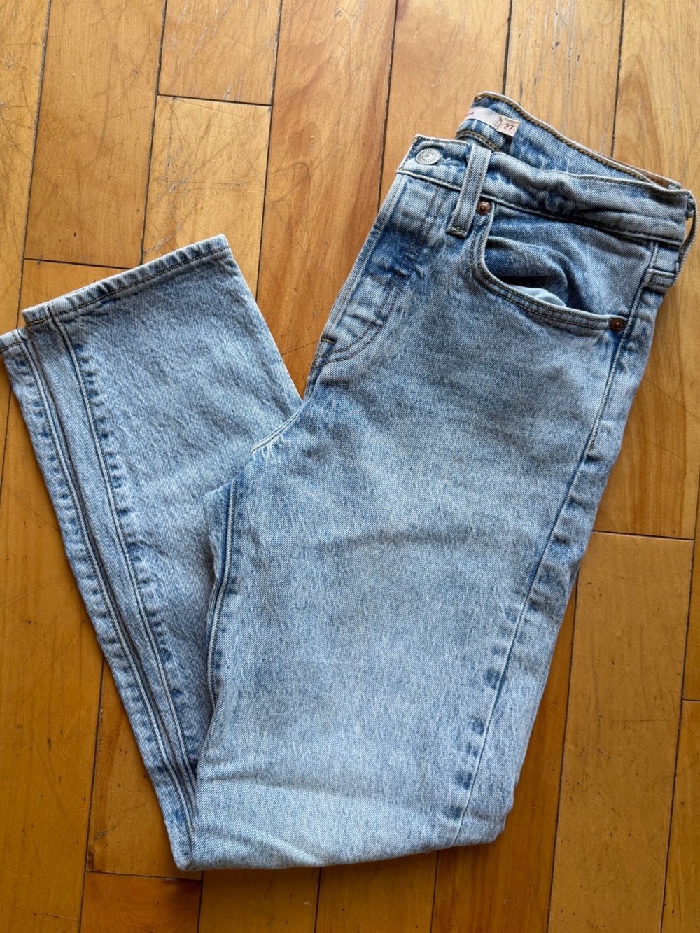 Levi's Vintage-Inspired Light Wash ‘Wedgie’ Straight Leg Jeans